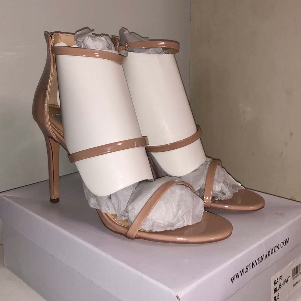 Steve Madden Kair Blush Pat Heels